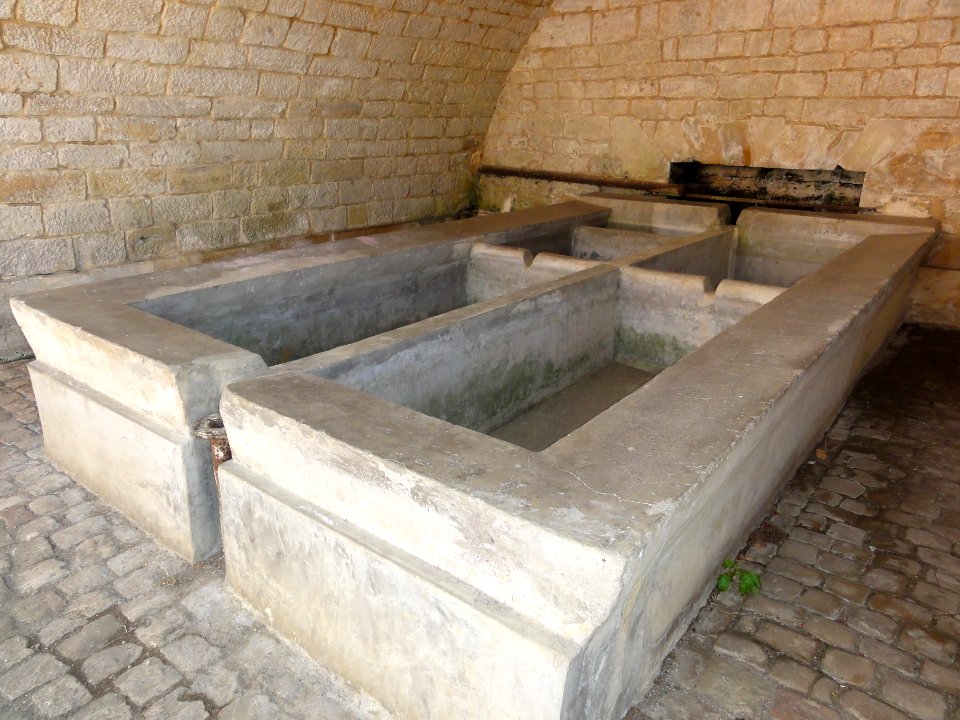 Ville-Houdlémont (Meurthe-et-M.) lavoir Houdlémont (02)