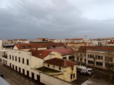 Villeurbanne - Rue du Pérou - Vue sur Auto Chassis International, à l'angle de la rue Édouard Vaillant