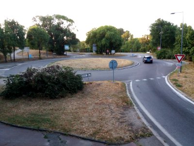 Villeurbanne - Rond-point de la porte de Croix-Luizet - Depuis les escaliers du pont de Croix-Luizet