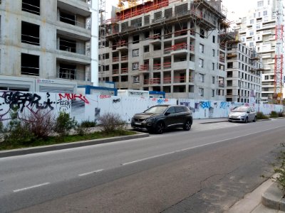 Villeurbanne - Rue de la Poudrette, nouveaux immeubles vers le numéro 28