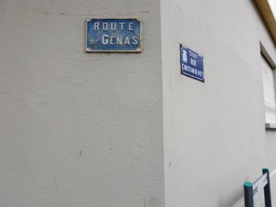 Villeurbanne - Route de Genas, plaque