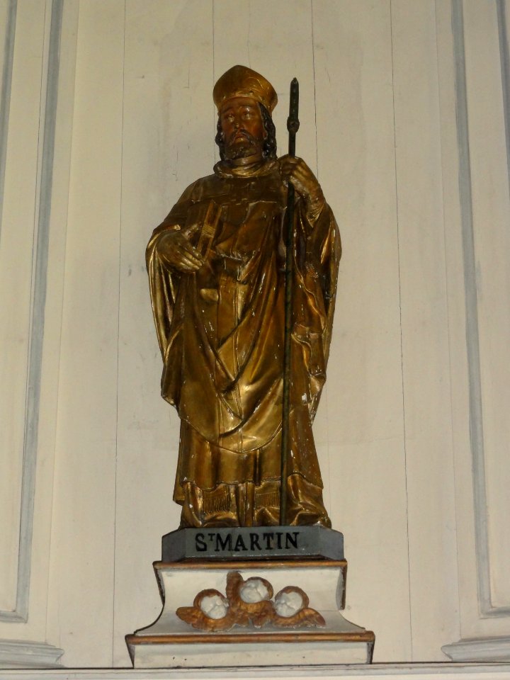Villers-Sire-Nicole (Nord, Fr) église, statue St.Martin