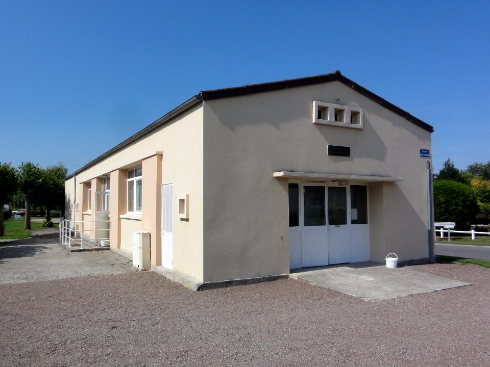 Villequier-Aumont (Aisne) salle Aldegonde