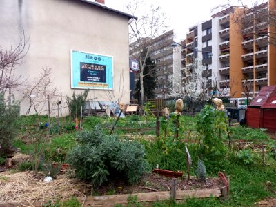 Villeurbanne - Rue Yvonne - Jardin d'Yvonne