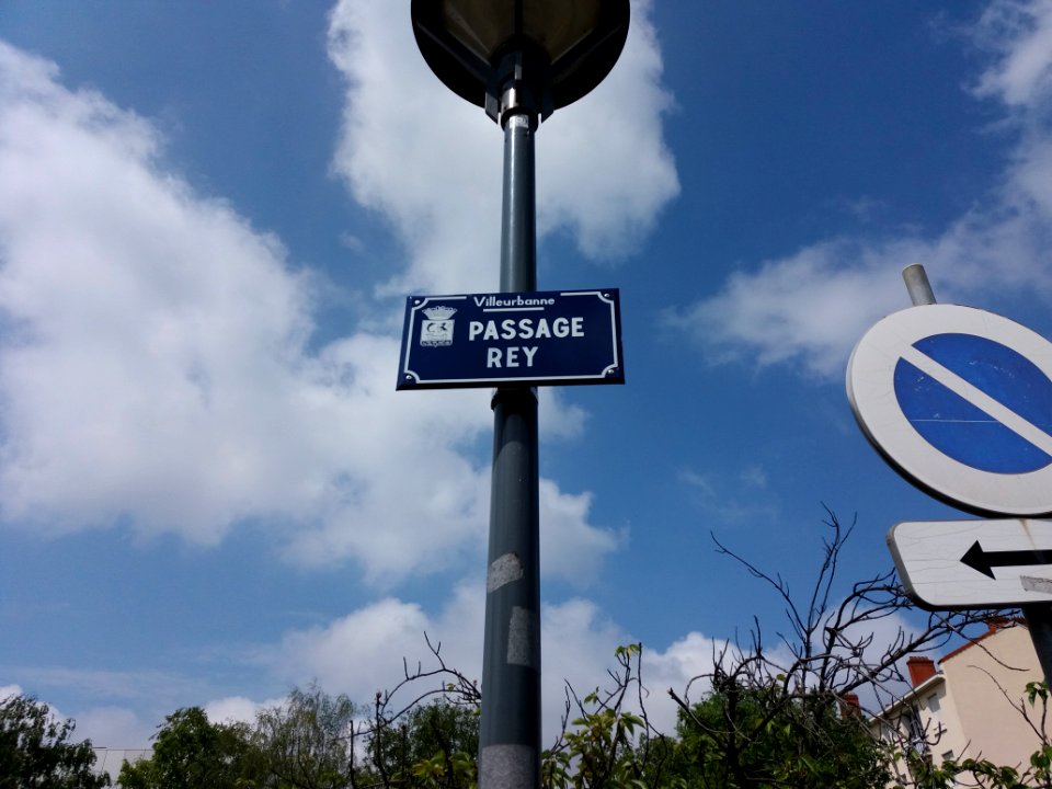 Villeurbanne - Passage Rey, plaque