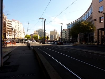 Villeurbanne - Place Charles Hernu, manifestation contre les exclusions de fin de trêve hivernale