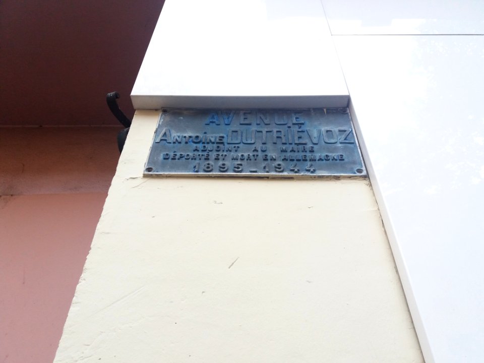 Villeurbanne - Plaque Avenue Antoine Dutriévoz