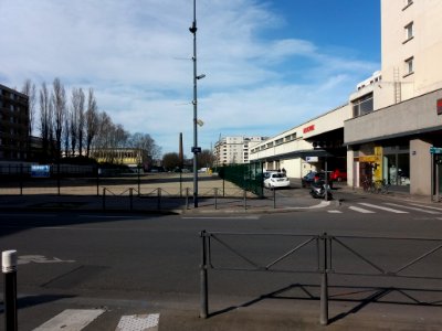 Villeurbanne - Rue Léon Chomel, ZAC Gratte Ciel Nord, depuis le cours Émile Zola