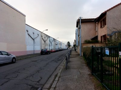 Villeurbanne - Rue Yvonne - Depuis l'avenue Roger Salengro