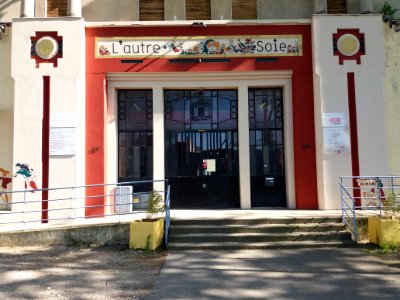 Villeurbanne - L'Autre Soie, entrée principale