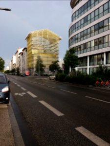 Villeurbanne - Cours Émile Zola - Échafaudage à moitié vide (2)