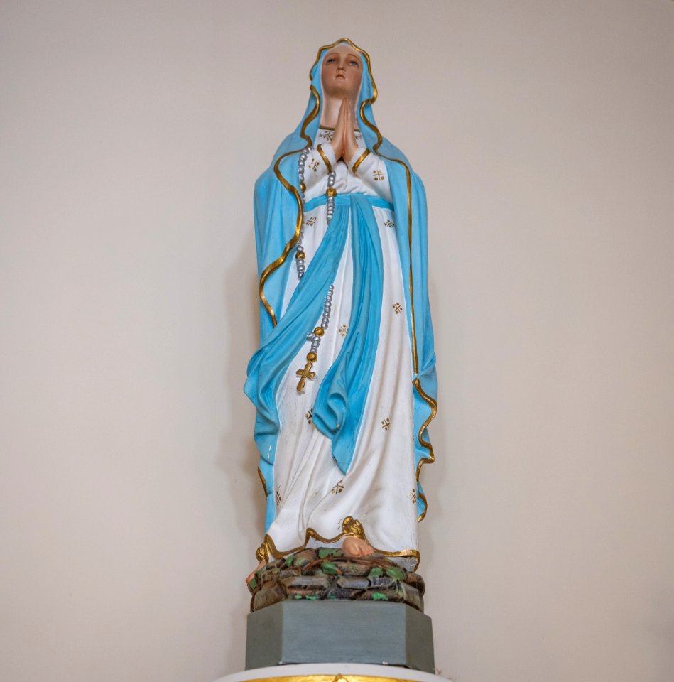 Virgin image in Église Saint-Charles-Borromée (Charlesbourg)