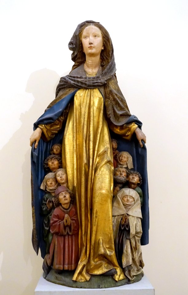 Virgin of Mercy from the Church of Our Lady in Ravensburg, by Michel Erhart, c. 1480, linden wood - Bode-Museum - DSC03573