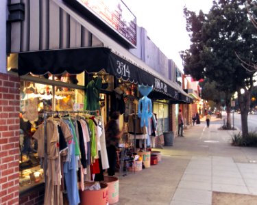 Vintage shop magnolia park burbank