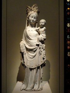Virgin and Child, French, c. 1325-1350, marble - National Gallery of Art, Washington - DSC09860 photo
