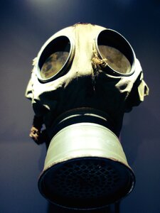 Radioactive helmet gas mask
