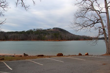 Vineyard Mountain viewed from Red Top Mountain State Park, March 2017 2