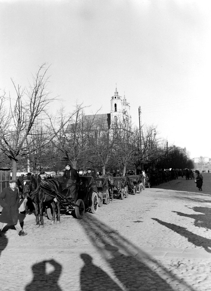 Vilnius Markt op de Lukiskiu aikste bij de kerk van St Philip en St Jacob Voe, Bestanddeelnr 252-1310