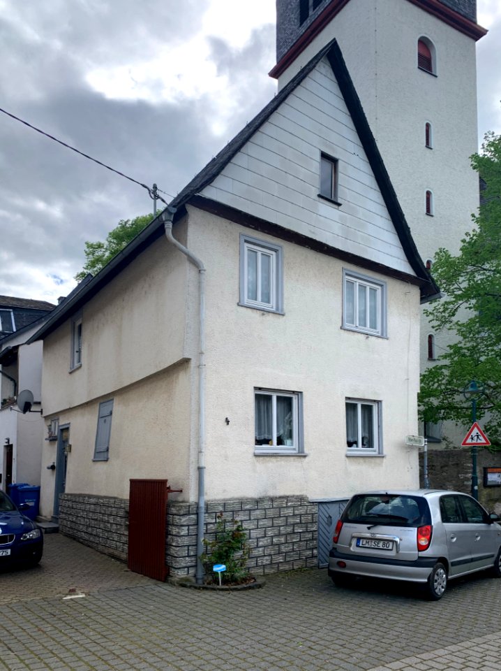 Villmar, Peter-Paul-Straße 4