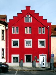 Vilshofen, Furtgasse 3, Treppengiebel, 1