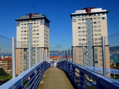 Vigo - Torres de la Urbanización Vista Alegre 1