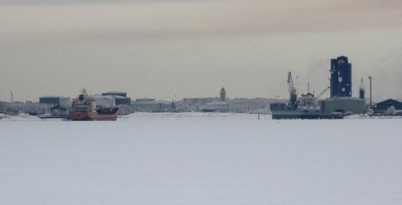 Vihreäsaari Harbour Oulu 20130402