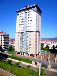 Vigo - Torres de la Urbanización Vista Alegre 2