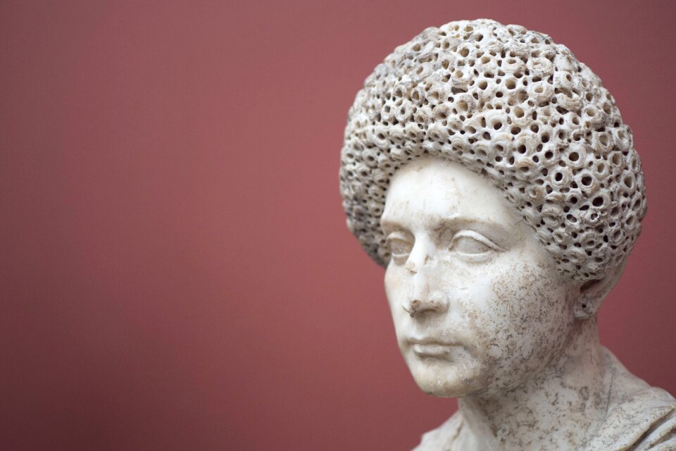 Female sculpture statue