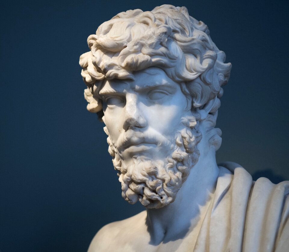 Man male sculpture