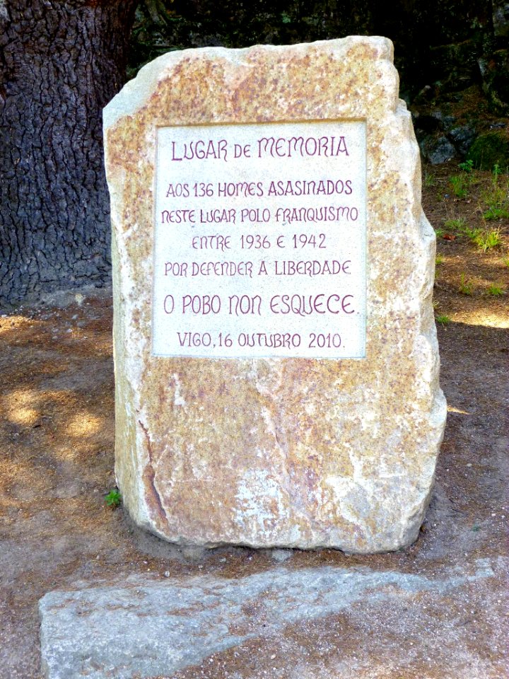 Vigo - Parque do Castro, Fortaleza do Castro 09