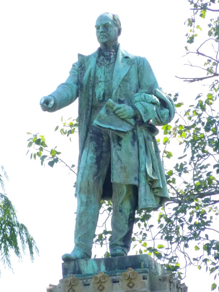 Vigo - Monumento a José Elduayen 4
