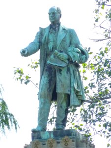 Vigo - Monumento a José Elduayen 4
