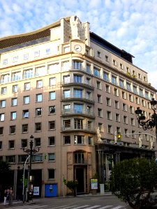 Vigo - Oficina central de Abanca (ex Edificio de la Sede Social Caixanova) 1