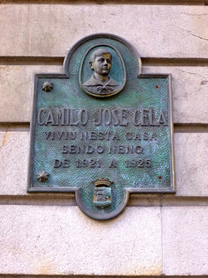 Vigo - Banco Popular (ex Banco de Galicia) 04
