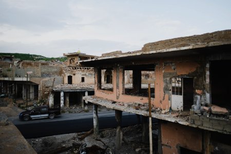 Views in May of 2019 of the destruction of the old city of Shingal after the war with the Islamic State 01