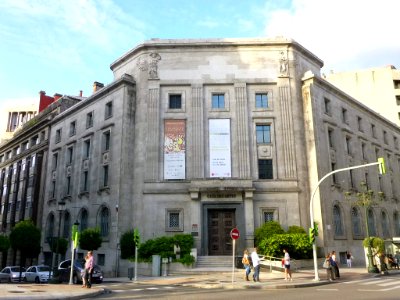 Vigo - Casa das Artes, Fundación Laxeiro (antiguo Banco de España) 1