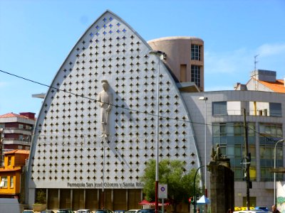 Vigo - Iglesia de San José Obrero y Santa Rita 3