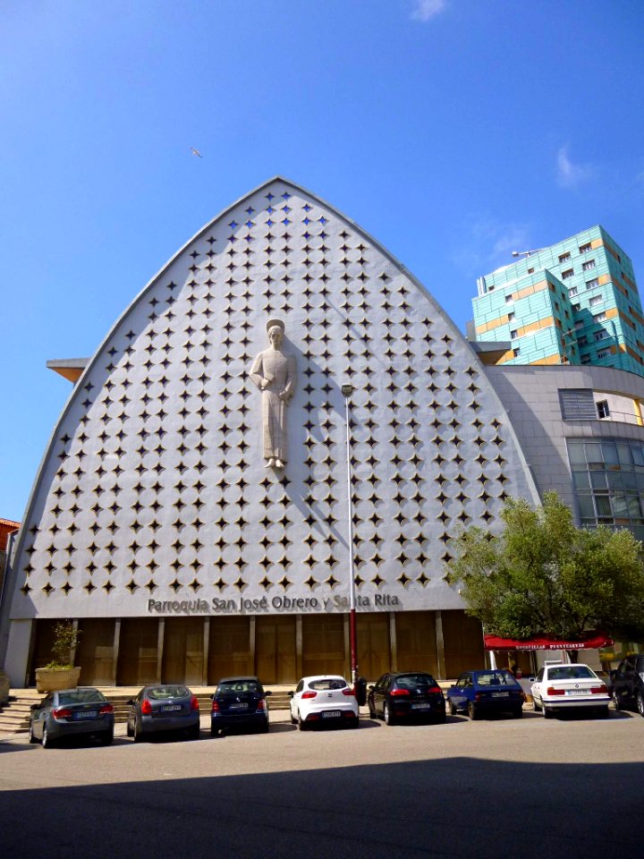 Vigo - Iglesia de San José Obrero y Santa Rita 1