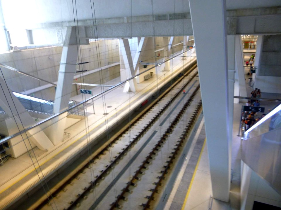 Vigo - Estación de ADIF de Vigo-Urzáiz 3