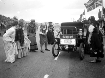 Vijfde traditierit van de Pioneer Automobiel Club eenacter die begintijd van de , Bestanddeelnr 911-6608