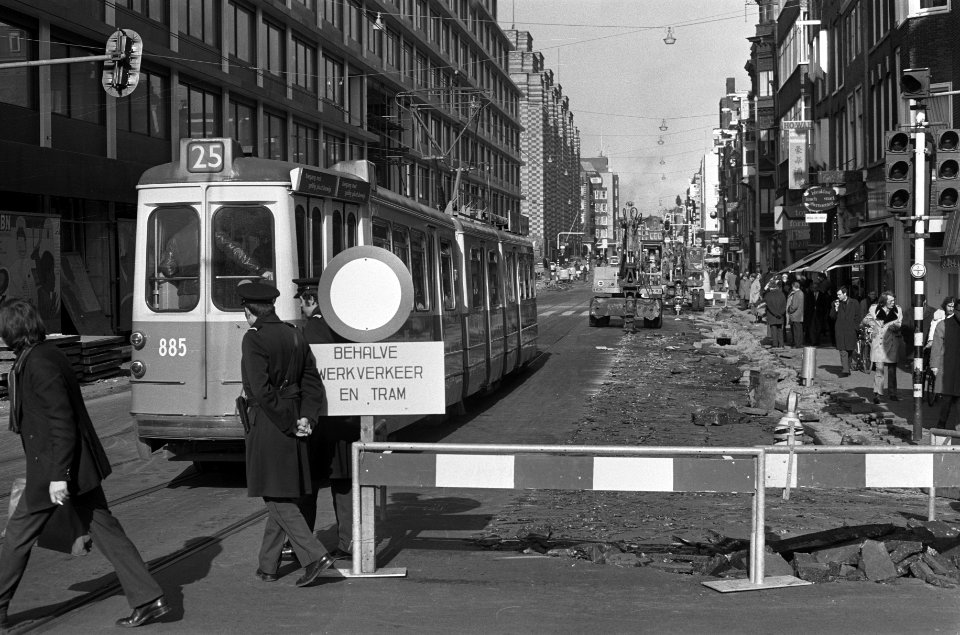 Vijzelstraat afgesloten ivm werkzaamheden, Bestanddeelnr 926-2463