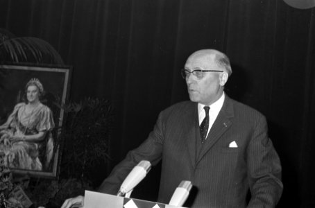 Vijfenzeventig jarig bestaan Wilhelmina Gasthuis , prof. dr. I. Boerema tijdens , Bestanddeelnr 919-1951