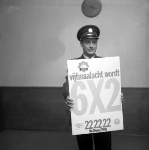 Vijfmaal acht wordt 6x2 affiche, Bestanddeelnr 921-2421