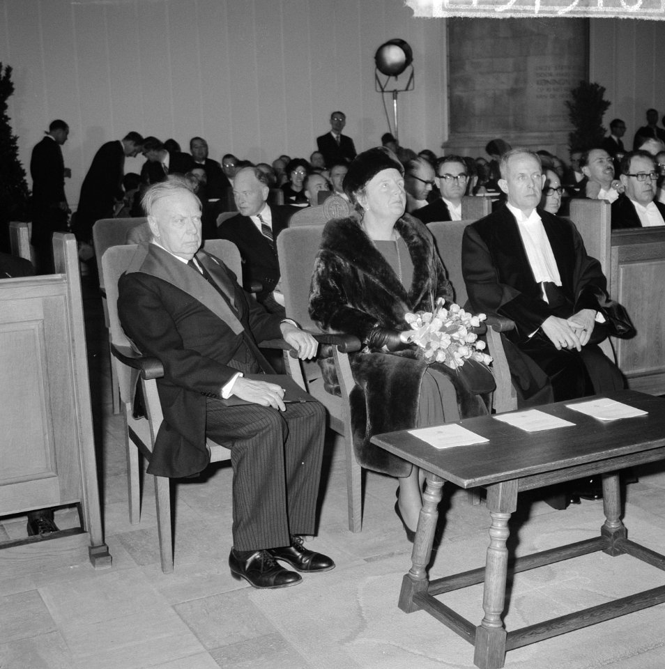 Vijftigste Dies Natales in Rotterdam van de Nederlands Economische Hoge School d, Bestanddeelnr 915-7316