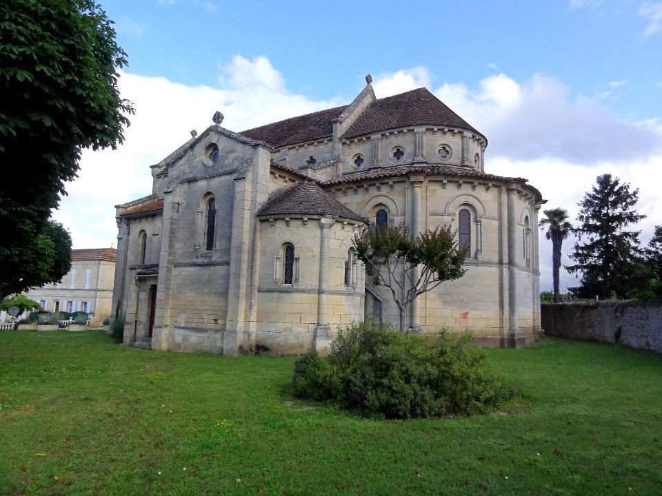 Villeneuve (Gironde) église, chevet PA00083864