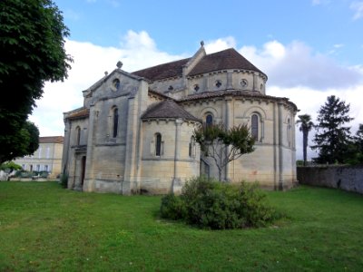 Villeneuve (Gironde) église, chevet PA00083864