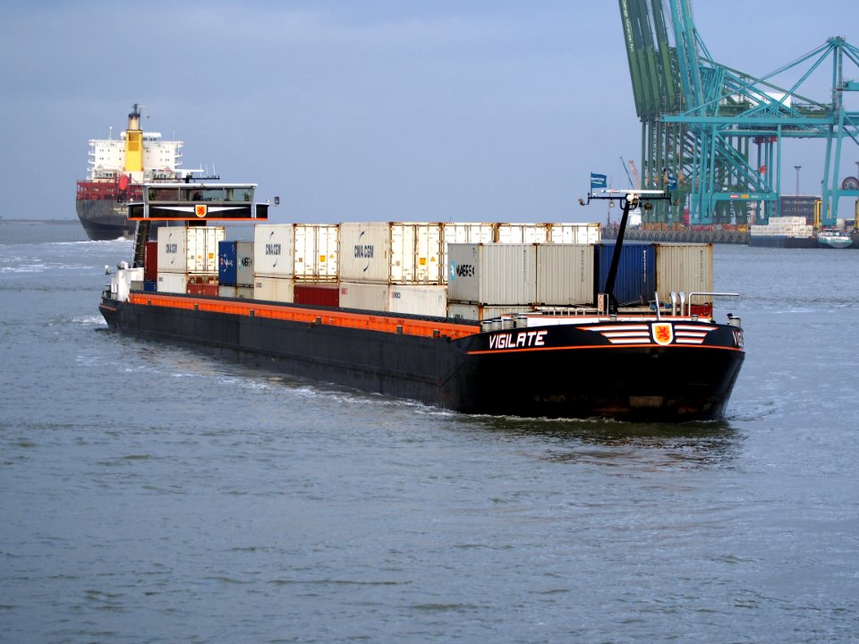 Vigilante (ship, 2007), ENI 02328387, Port of Antwerp pic3