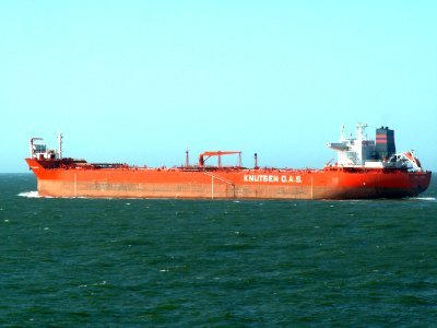 Vigdis Knutsen p6 leaving Port of Rotterdam, Holland 15-Jul-2006