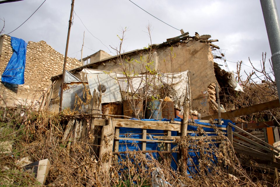 Views walking around the center of Duhok 20