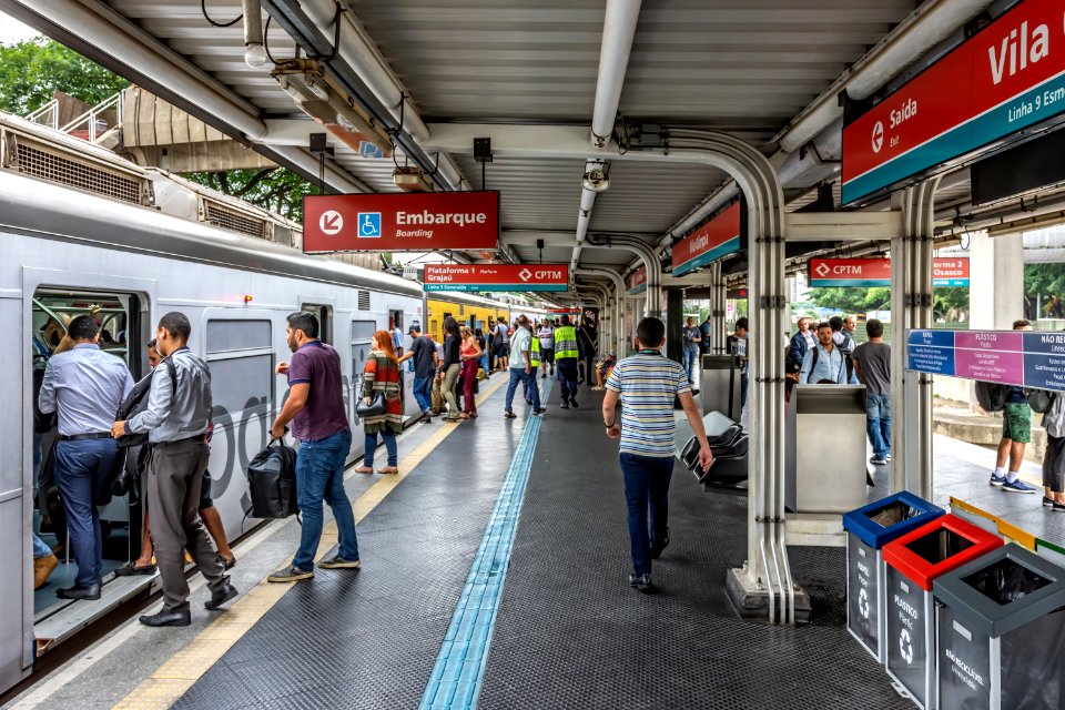 Vila Olimpia Train Staion, Sao Paulo 2